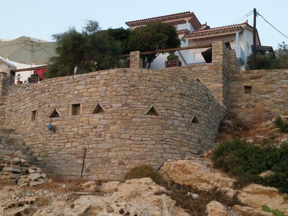 Ikarian Endless Blue Guest House Kouniadi Exterior photo