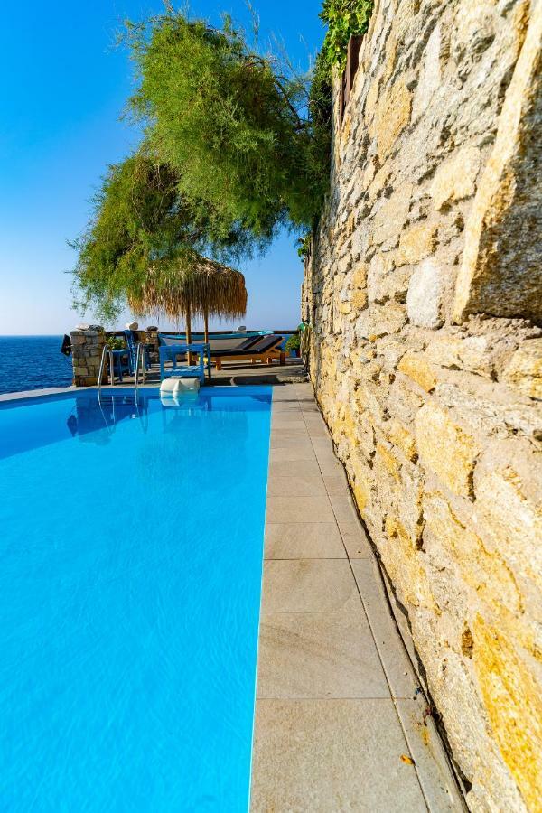Ikarian Endless Blue Guest House Kouniadi Exterior photo
